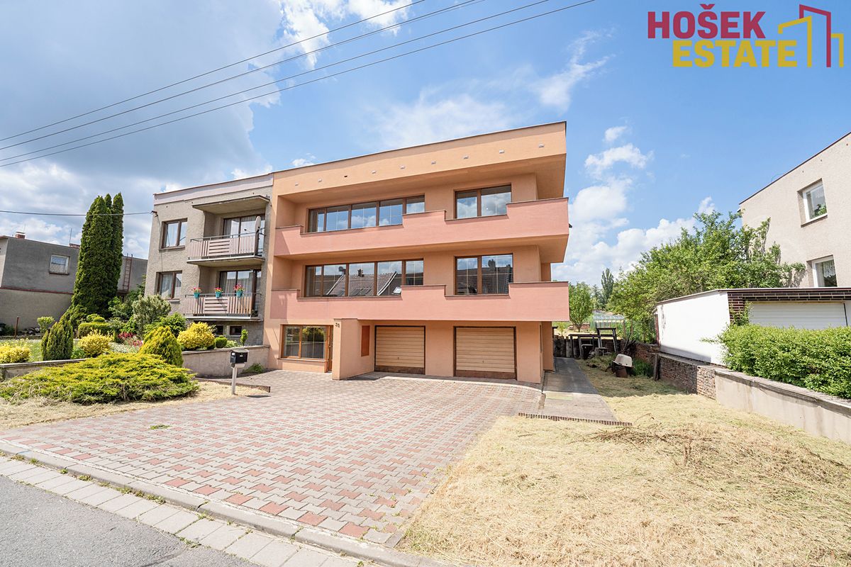 Prodej vícegeneračního domu 320 m², pozemek 692 m² – fotografie 3