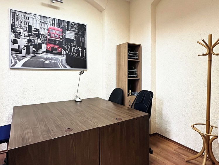 Gewerbefläche zum Kauf, 47 m² (2 von 7)