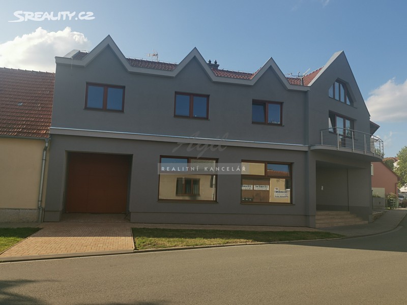 Pronájem kanceláře 293 m², okres Brno-venkov