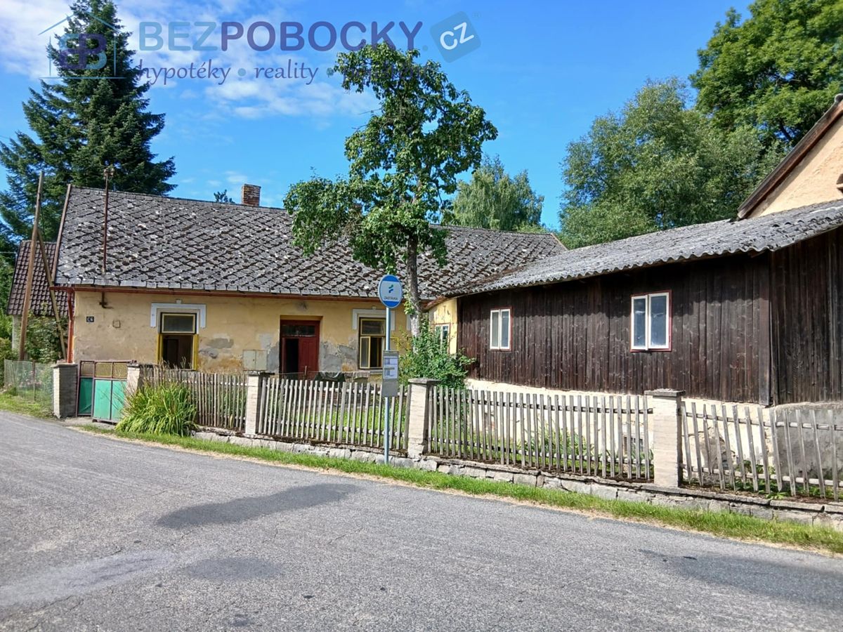 Prodej rodinného domu 120 m², pozemek 629 m² – fotografie 2