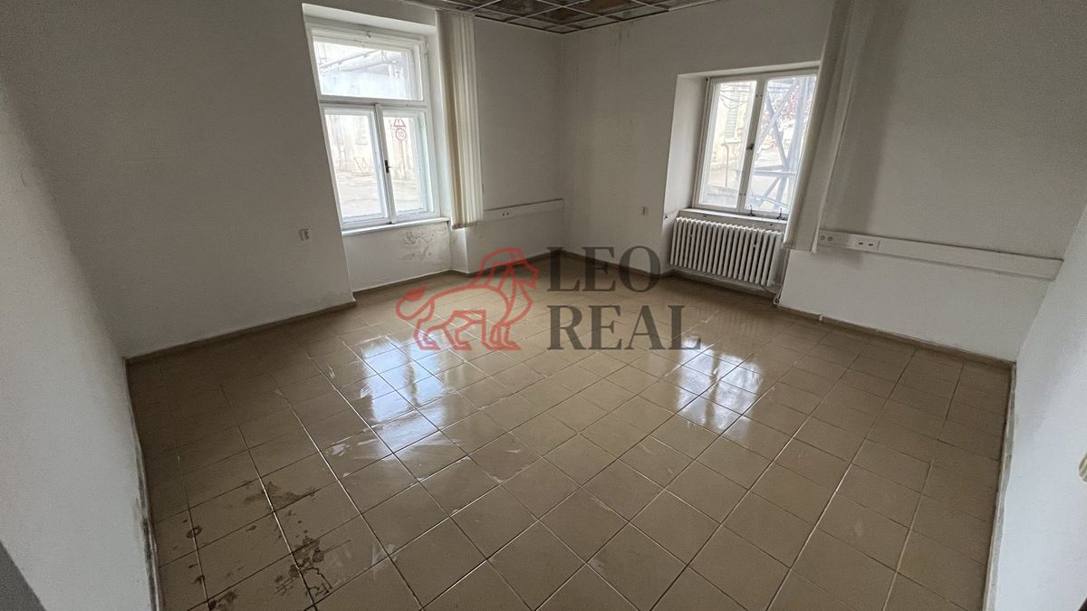 Pronájem skladového prostoru 19 m²