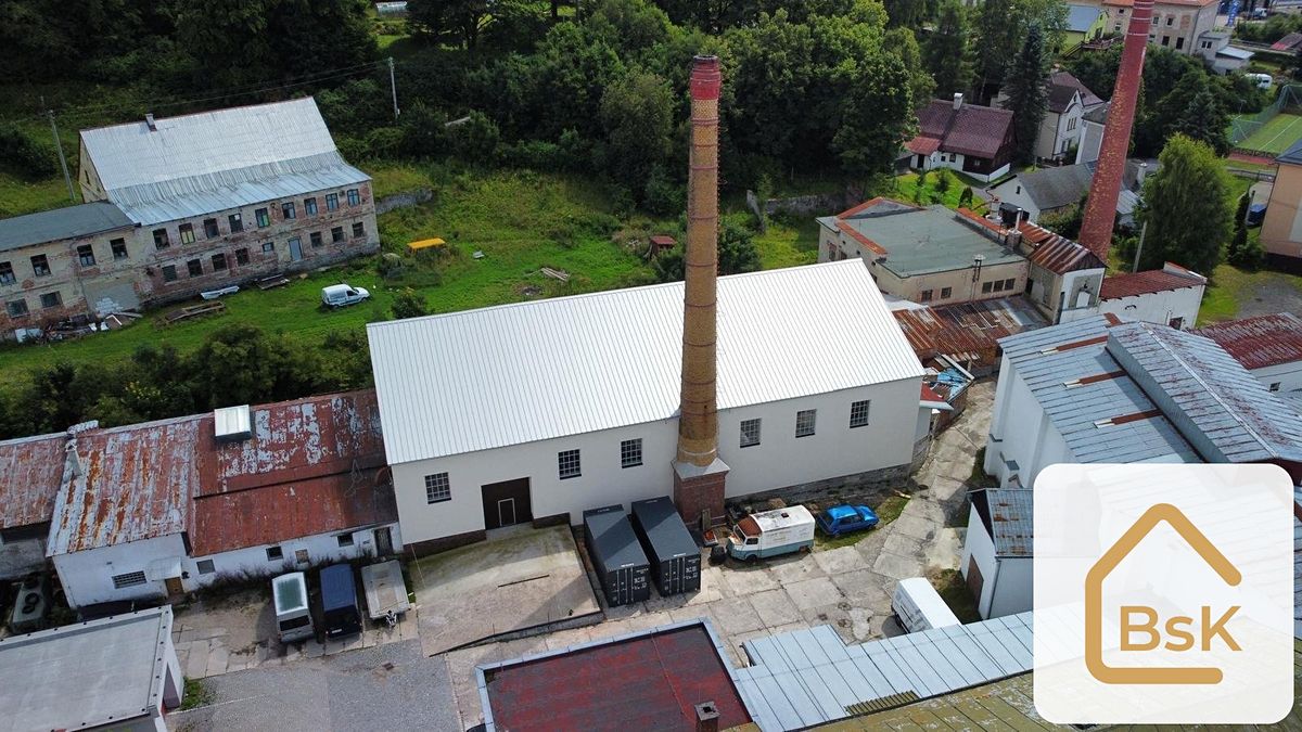 Prodej komerční nemovitosti 792 m² – fotografie 2