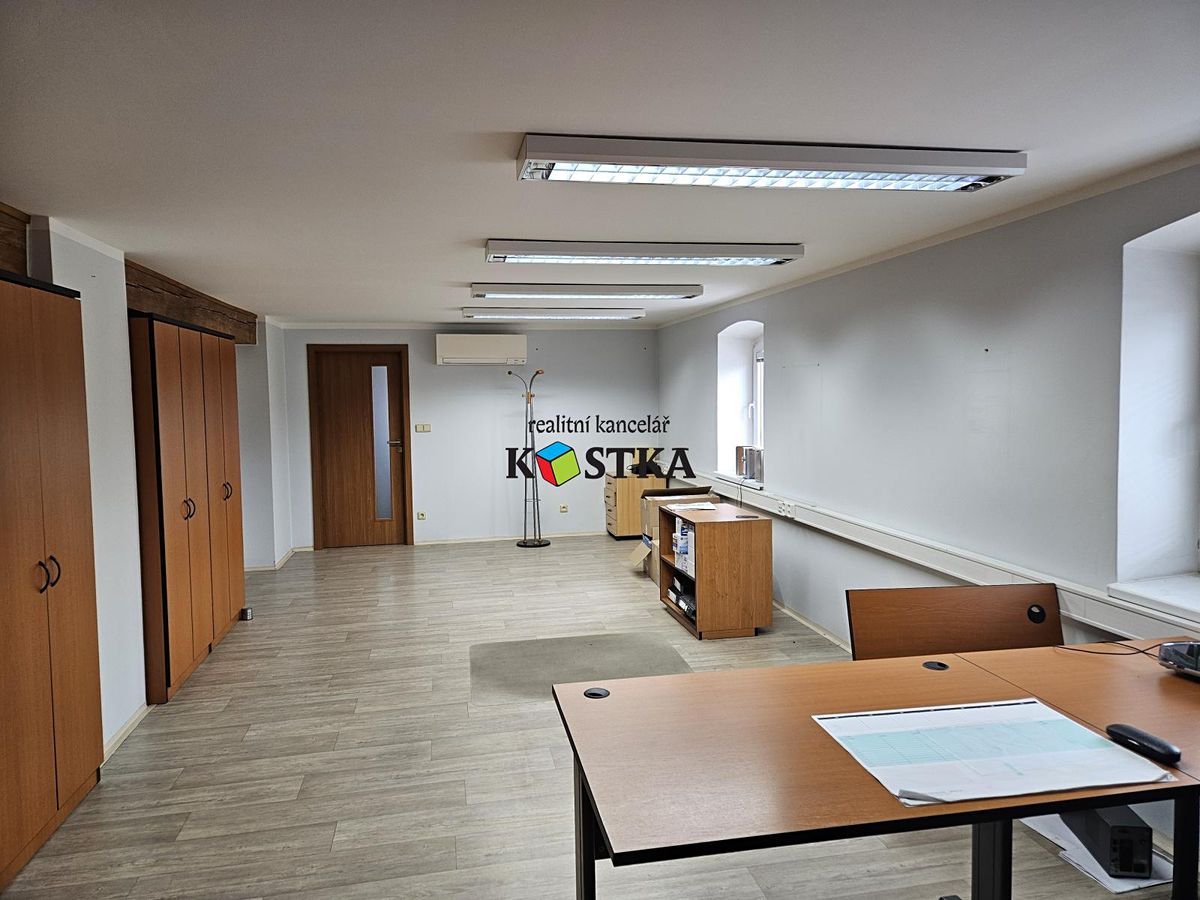 Pronájem skladového prostoru 20 m²