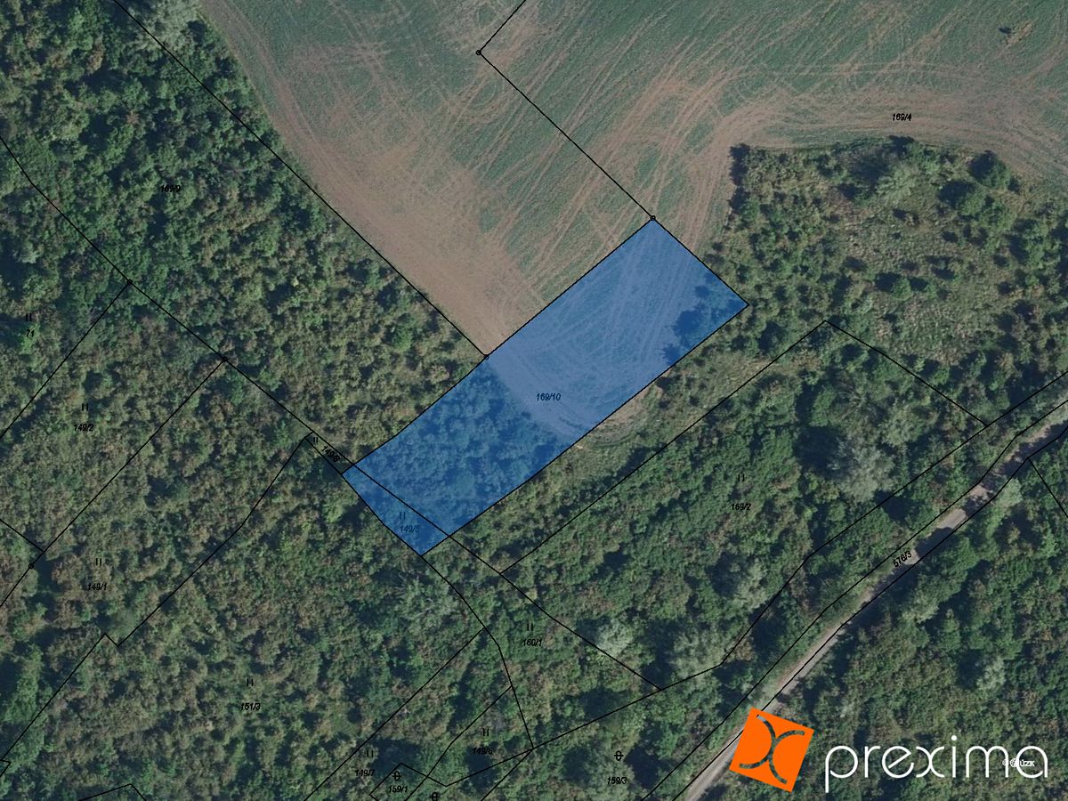 Prodej pole 2768 m²