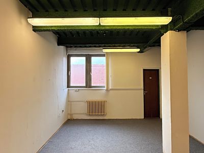 Pronájem kanceláře 127 m²