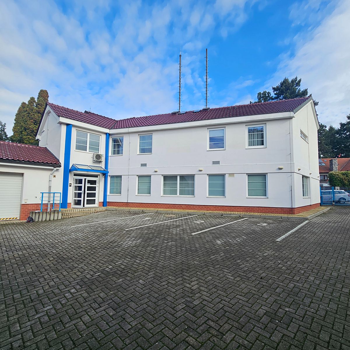 Prodej kanceláře 630 m² – fotografie 2