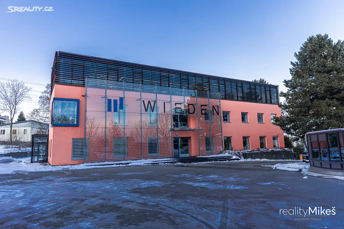 Prodej výrobní haly, prostoru 3613 m², Liberec