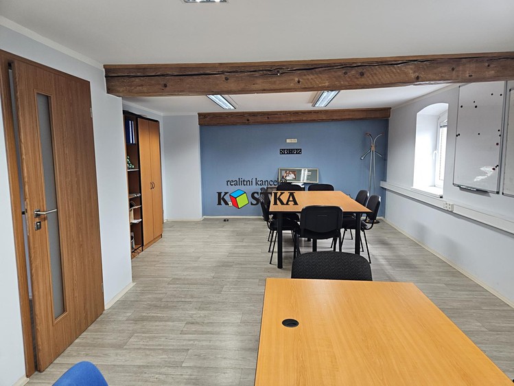 Pronájem komerčního prostoru, 20 m² (5 z 13)