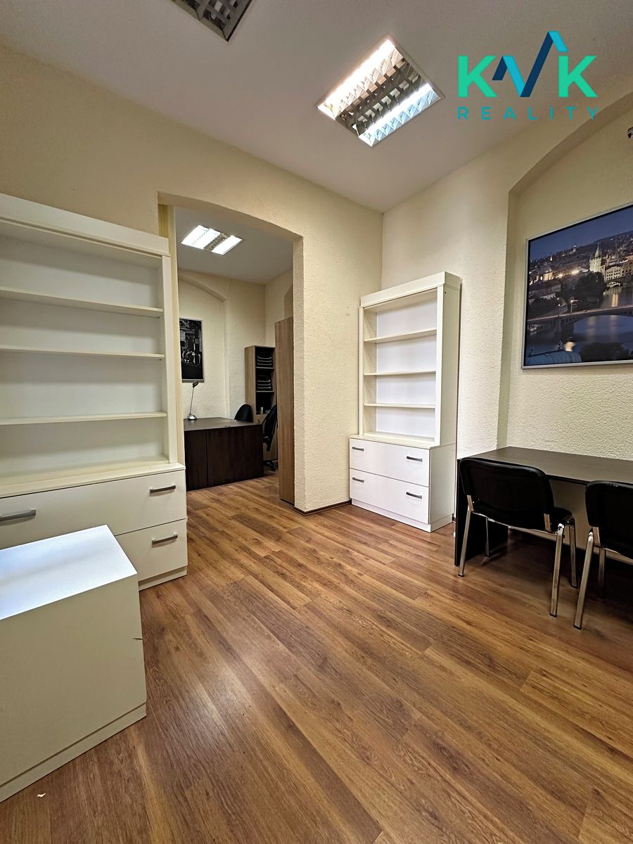 Prodej kanceláře 47 m² – fotografie 4