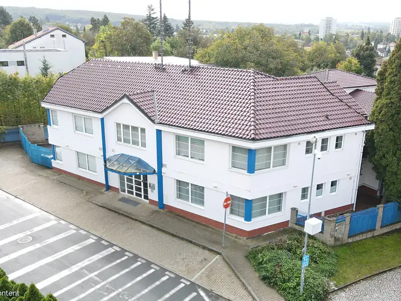 Prodej kanceláře 630 m², Říčany – náhled fotky 1