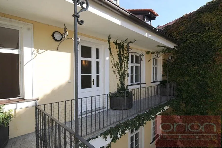 Pronájem bytu 4+1 170 m²