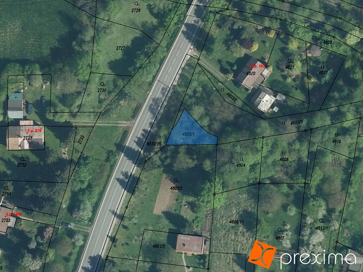 Prodej podílu 1/2 pozemku 116 m²