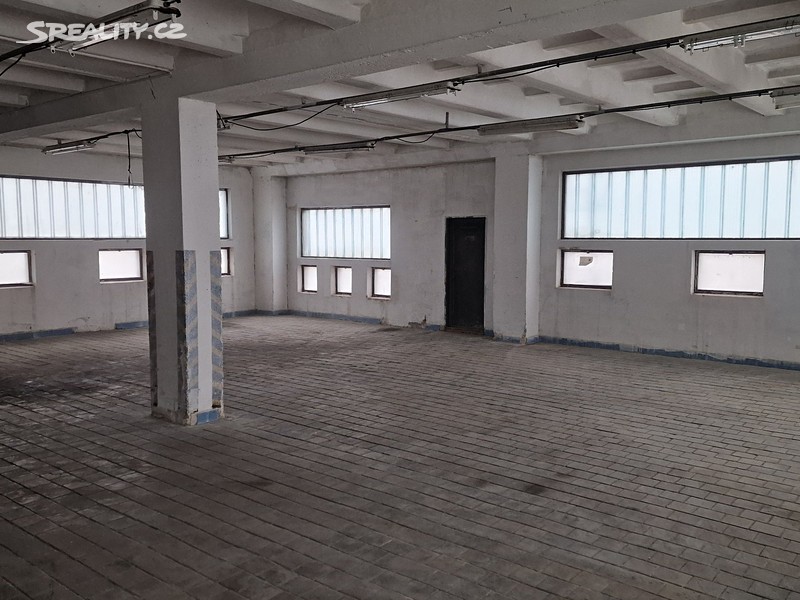 Pronájem skladového prostoru 147 m², okres Jihlava