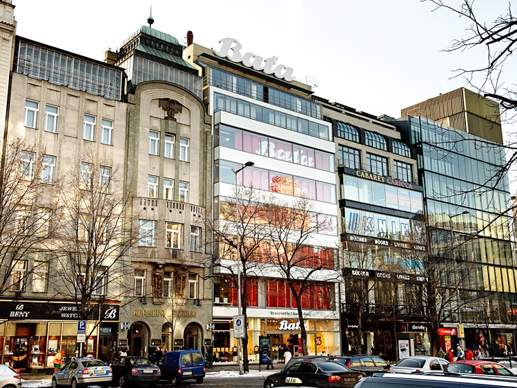 Комерційне приміщення в оренду, 600 м² (1 з 4)