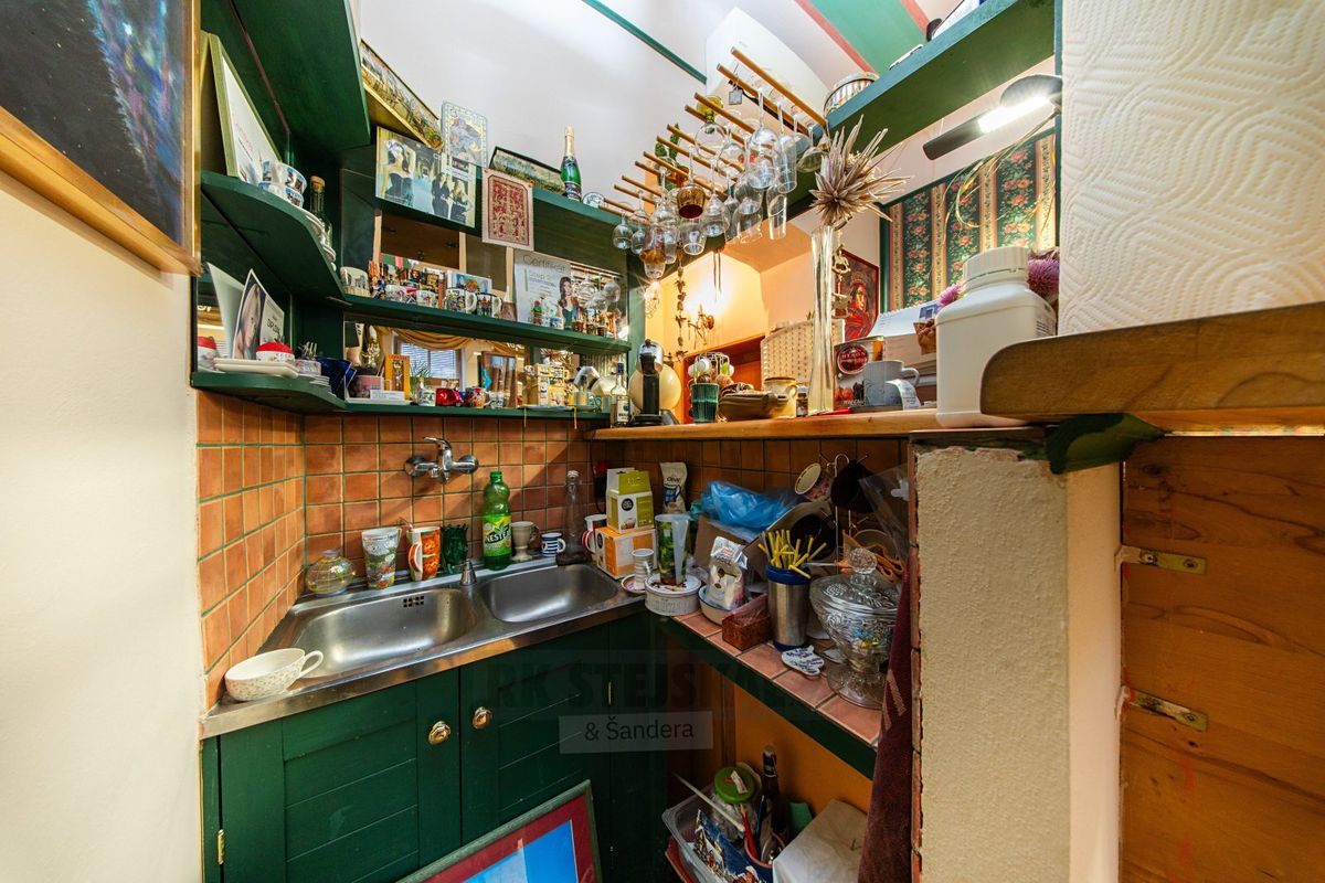 Prodej obchodního prostoru 41 m² – fotografie 5