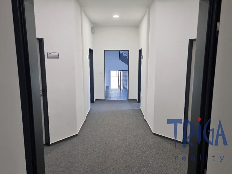 Pronájem komerčního prostoru, 23 m² (5 z 8)