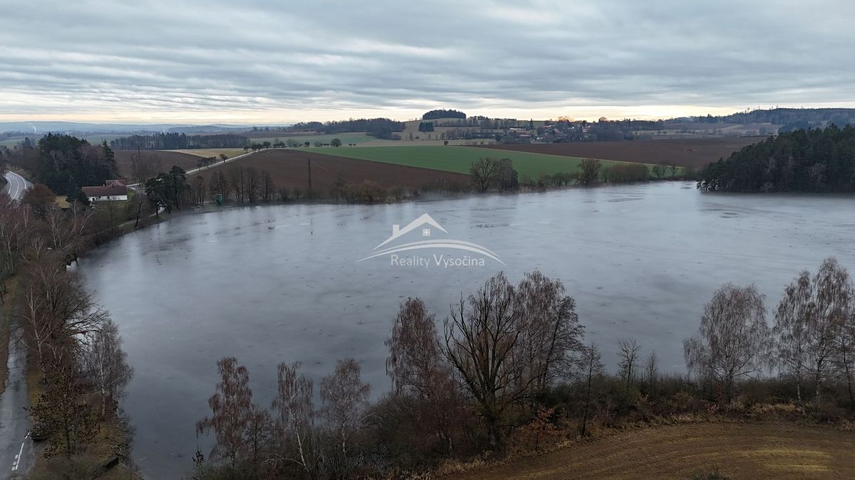 Prodej rybníku (vodní plochy) 138387 m² – fotografie 3