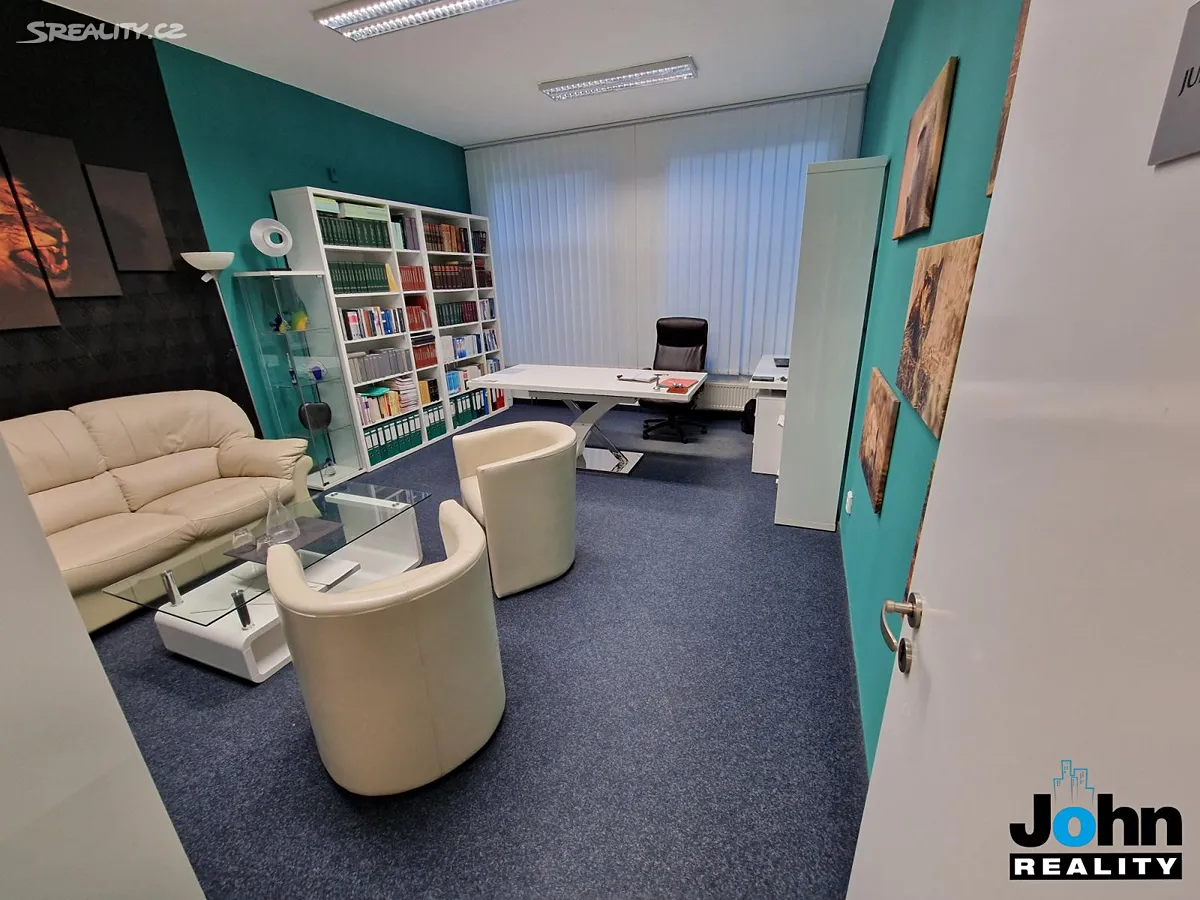 Pronájem kanceláře 130 m² – pohled 5
