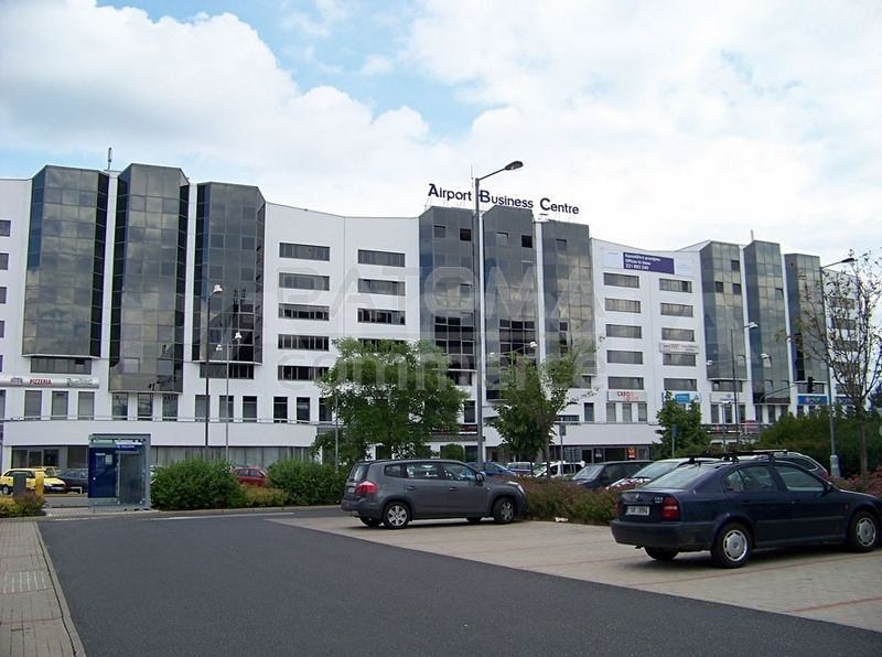 Pronájem kanceláře 205 m² – fotografie 2