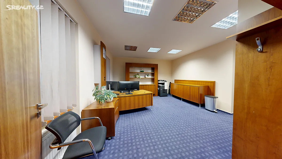 Pronájem kanceláře 67 m² – pohled 4