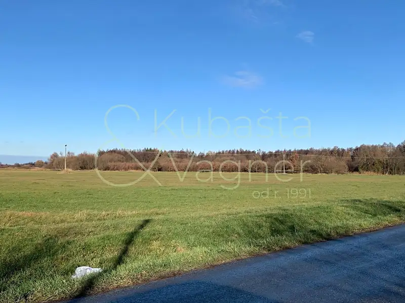 Prodej stavebního pozemku 5663 m², Heřmanův Městec – náhled fotky 2
