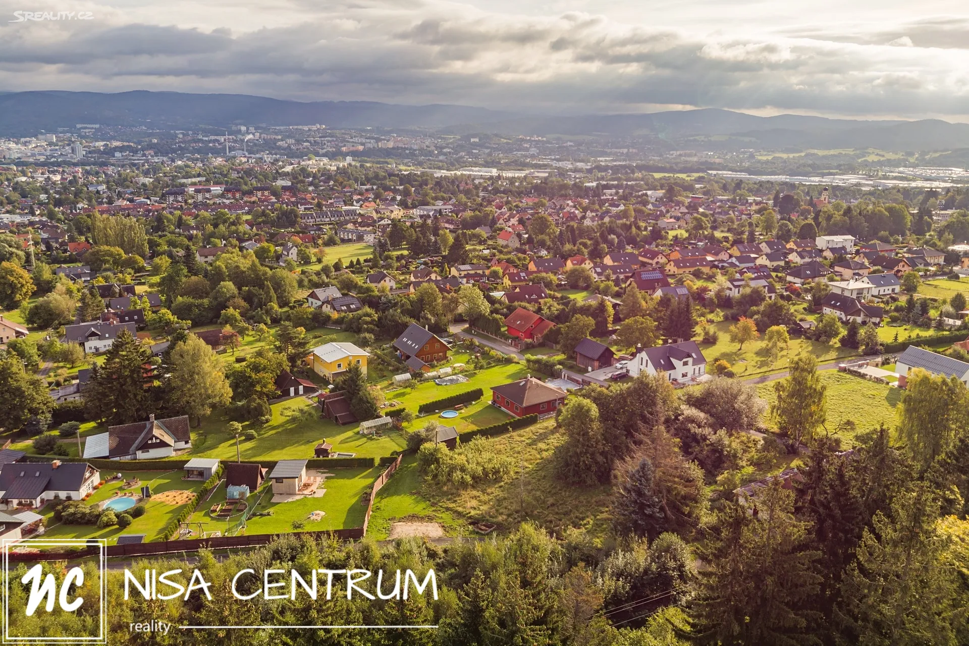 Prodej stavebního pozemku 1533 m², Liberec - Liberec XIX-Horní Hanychov ...