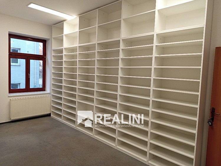 Gewerbefläche zur Miete, 18 m² (3 von 8)
