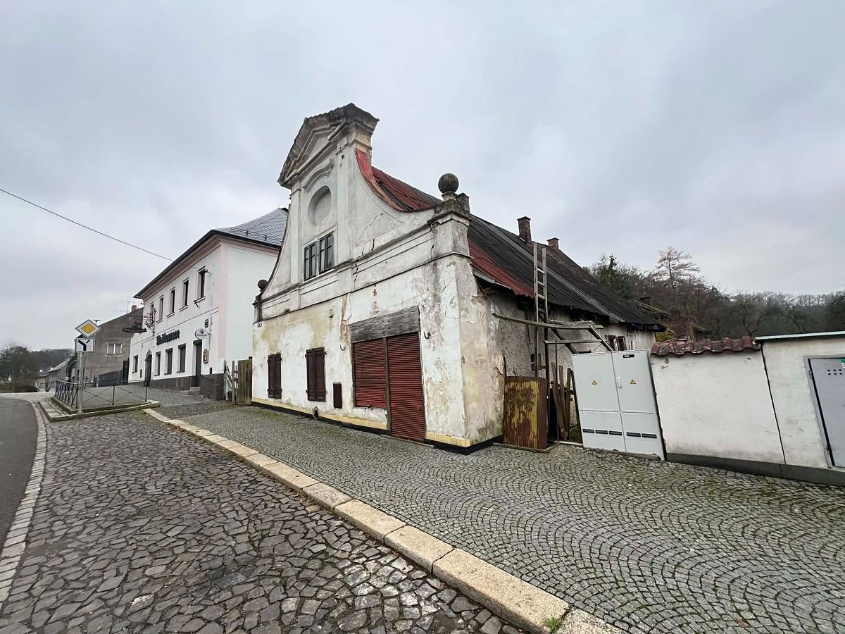 Prodej rodinného domu 144 m², pozemek 772 m² – fotografie 4