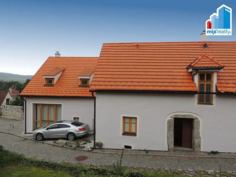 Prodej rodinného domu 330 m², pozemek 381 m², Rabí – náhled fotky 3