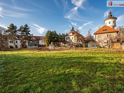 Prodej stavebního pozemku 909 m²