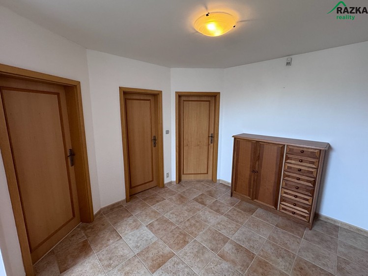 Будинок на продаж, 334 м² (12 з 30)