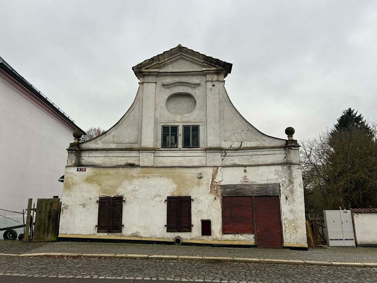 Prodej rodinného domu 144 m², pozemek 772 m² – fotografie 5