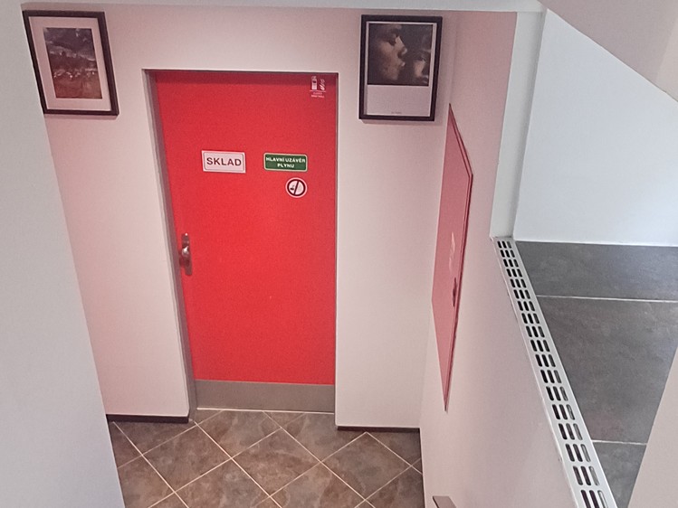 Gewerbefläche zum Kauf, 127 m² (28 von 42)