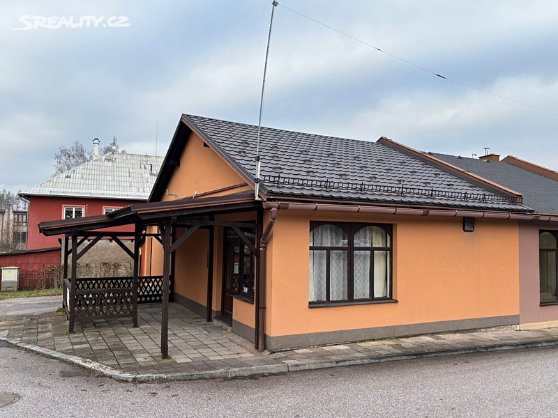Prodej obchodního prostoru 80 m², Nová Paka