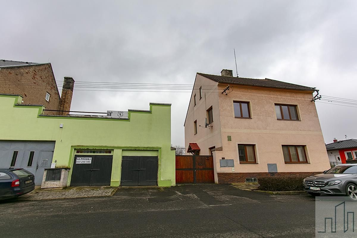 Prodej vícegeneračního domu 250 m², pozemek 953 m² – fotografie 3