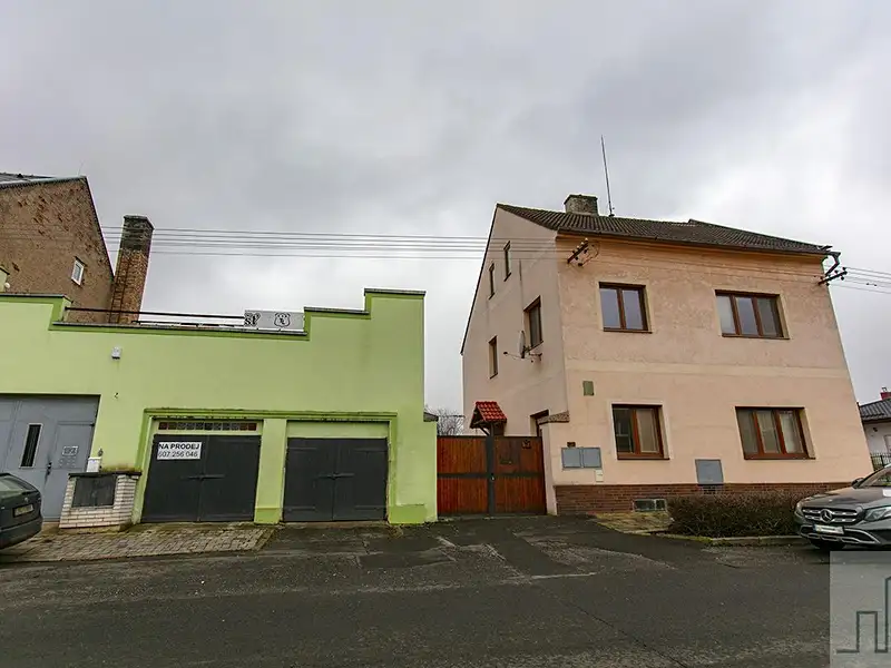 Prodej vícegeneračního domu 250 m², pozemek 953 m², Lahošť – náhled fotky 3