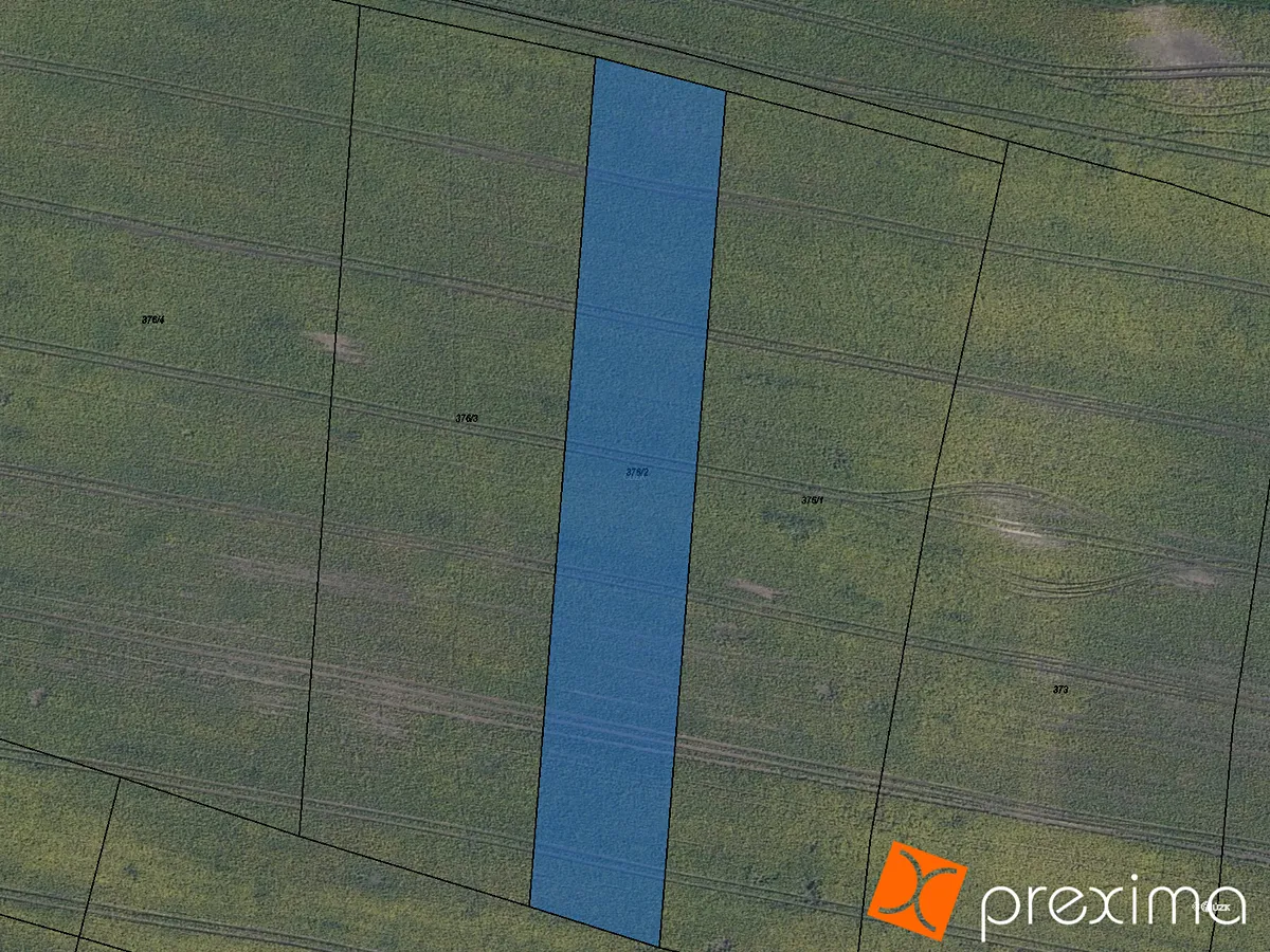 Prodej podílu 1/12 pole 445 m²