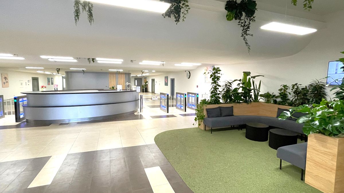 Pronájem kanceláře 1252 m² – fotografie 3