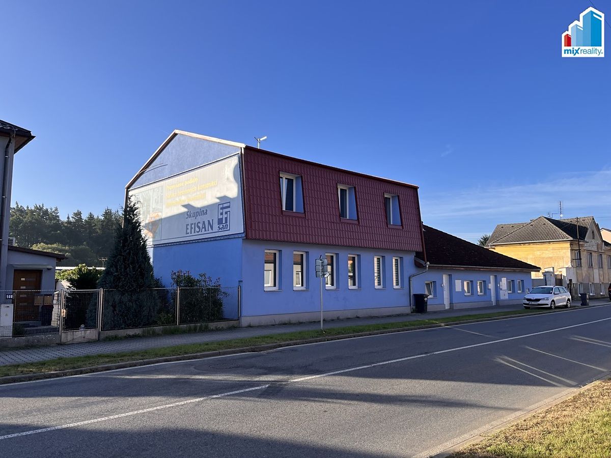 Pronájem skladového prostoru 797 m²