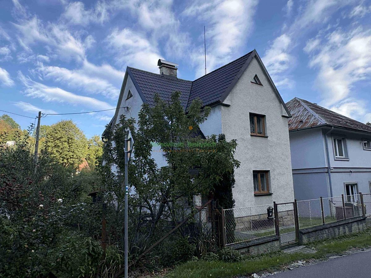 Prodej rodinného domu 120 m², pozemek 248 m²