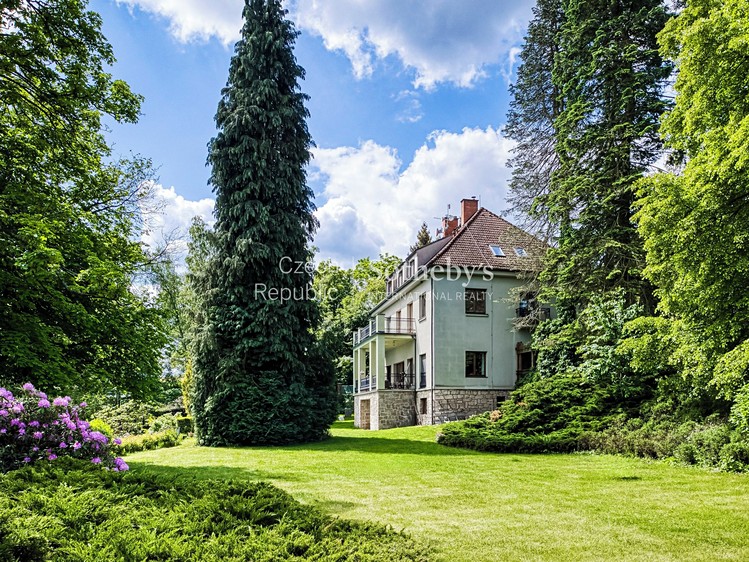 Haus zum Kauf, 720 m² (4 von 18)