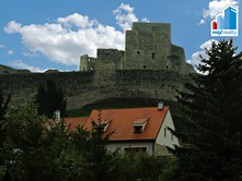 Prodej  rodinného domu 330 m², pozemek 381 m²