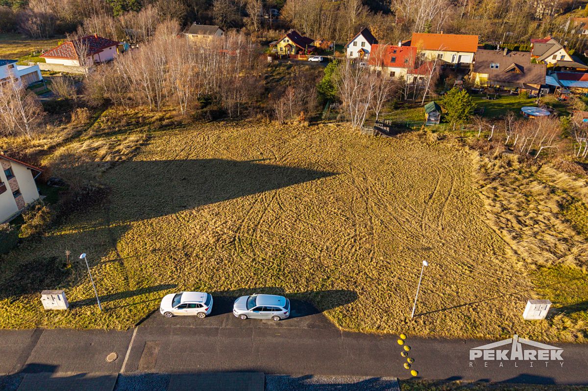 Prodej stavebního pozemku 1054 m² – fotografie 2