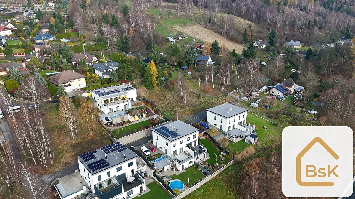 Prodej stavebního pozemku 2336 m² - Widok 5