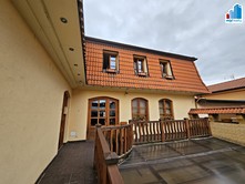 Pronájem bytu 3+kk 97 m²