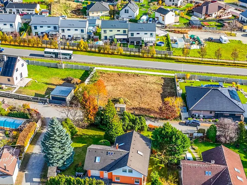 Prodej stavebního pozemku 1201 m², Nová Ves pod Pleší – náhled fotky 3