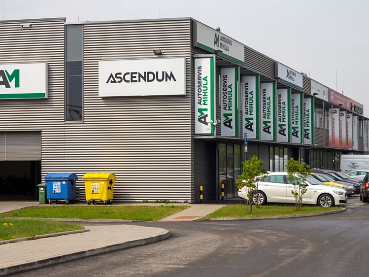 Pronájem komerčního prostoru, 557 m² (15 z 26)