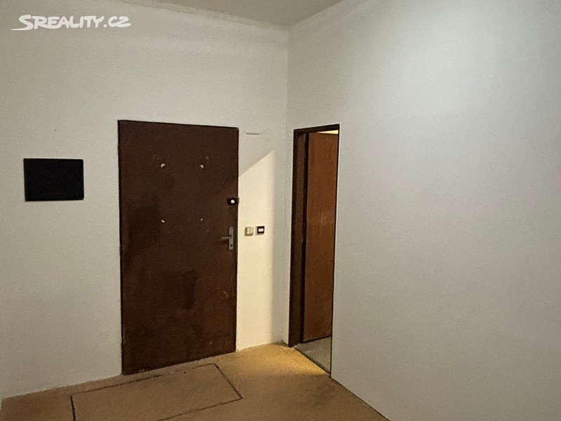 Prodej obchodního prostoru 80 m² – pohled 6