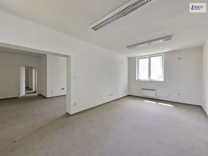 Pronájem kanceláře 144 m², Příbram – náhled fotky 2