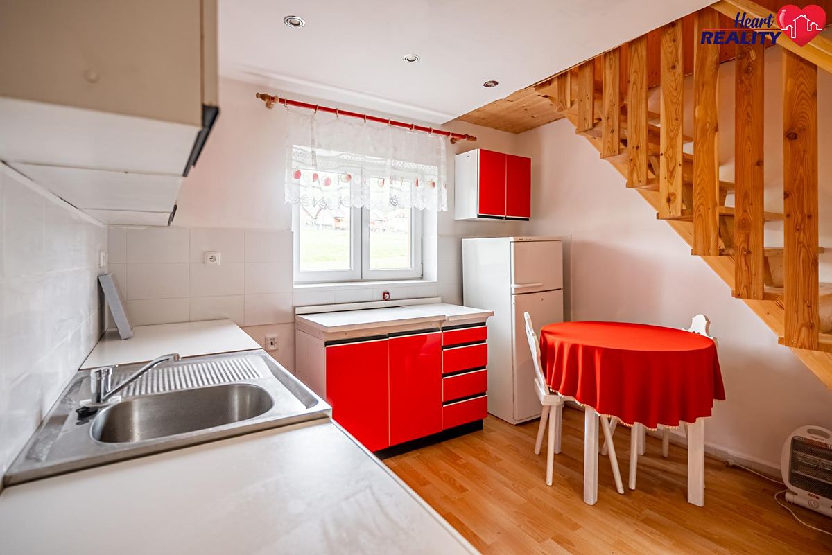 Prodej chaty 58 m², pozemek 688 m² – fotografie 4